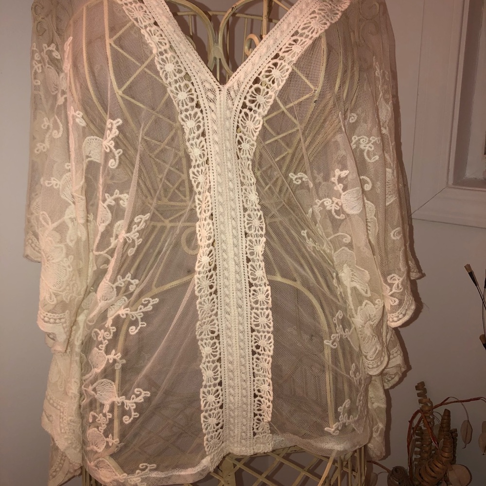 Women’s blouse
